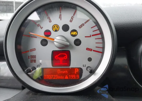 2010 Mini Cooper from USA, damaged, VIN WMWMF3C55ATZ25587